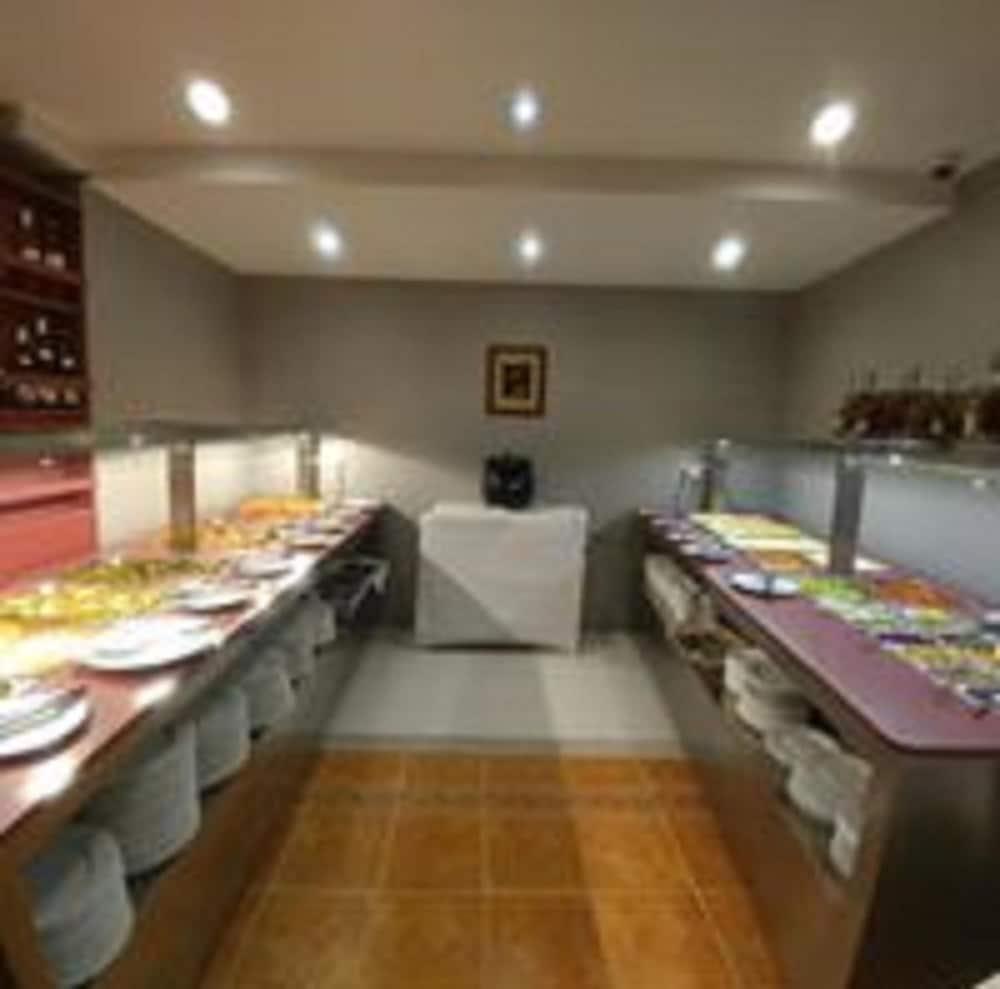 Hotel Guineu Пас-де-ла-Каса Экстерьер фото